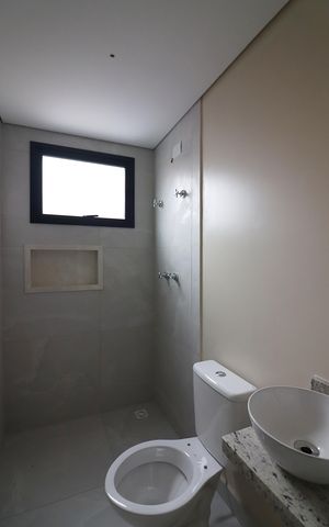 Apartamento à venda com 130m², 2 quartos e 2 vagasQuarto 1 - Suíte Banheiro 