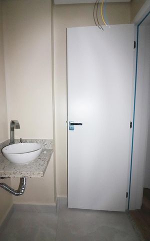 Apartamento à venda com 130m², 2 quartos e 2 vagasBanheiro Social