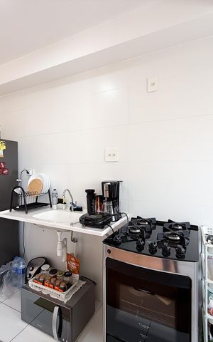 Apartamento para alugar com 32m², 1 quarto e sem vaga Apartamento para alugar com 32m², 1 quarto e sem vagaSala/Cozinha e Área de Serviço
