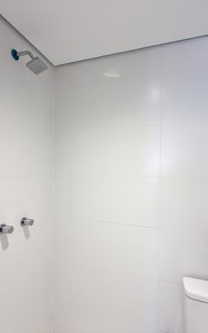 Apartamento para alugar com 32m², 1 quarto e sem vaga Apartamento para alugar com 32m², 1 quarto e sem vagaBanheiro da Suíte