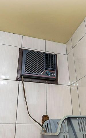 Casa à venda com 250m², 4 quartos e sem vaga Casa à venda com 250m², 4 quartos e sem vagaCasa 1º andar - Quarto extra reversível