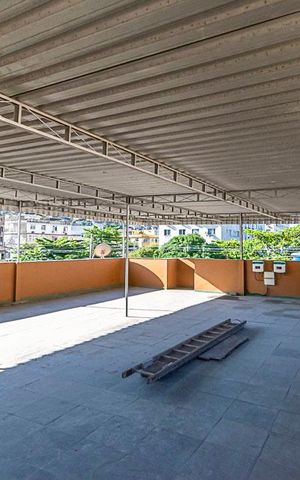 Casa à venda com 250m², 4 quartos e sem vaga Casa à venda com 250m², 4 quartos e sem vagaCasa 2º andar - Terraço