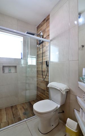 Casa à venda com 112m², 3 quartos e 2 vagasBanheiro Social
