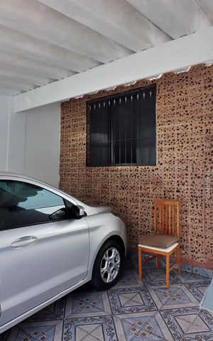 Casa à venda com 112m², 3 quartos e 2 vagasGaragem