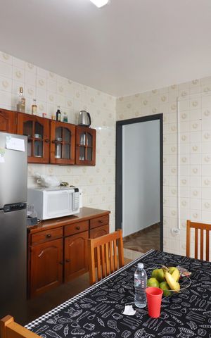 Casa à venda com 112m², 3 quartos e 2 vagasCozinha 