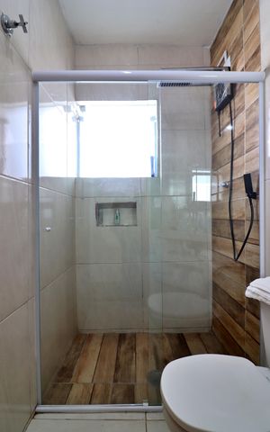 Casa à venda com 112m², 3 quartos e 2 vagasBanheiro Social
