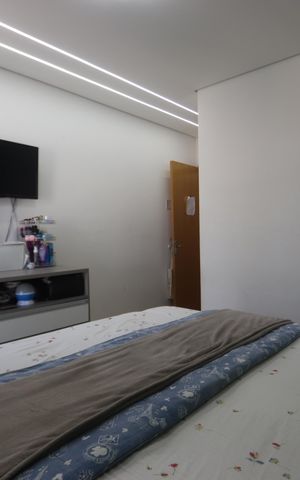 Casa à venda com 99m², 3 quartos e 2 vagasSuíte