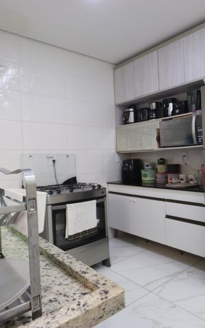 Casa à venda com 99m², 3 quartos e 2 vagasCozinha