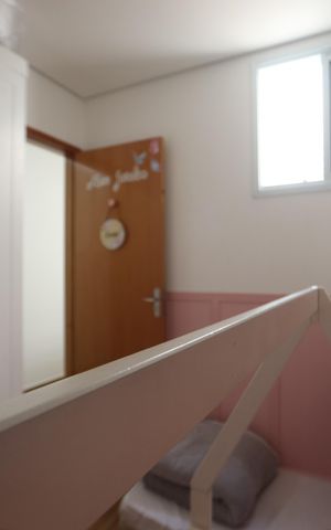 Casa à venda com 99m², 3 quartos e 2 vagasQuarto 2