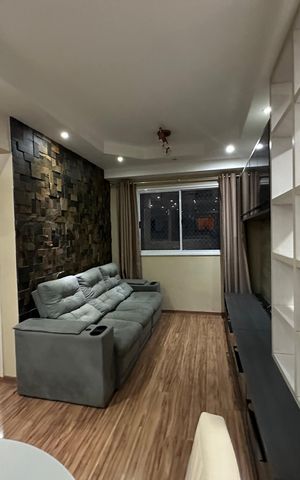 Apartamento à venda com 51m², 2 quartos e 1 vaga Apartamento à venda com 51m², 2 quartos e 1 vagaSala