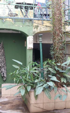 Casa à venda com 250m², 2 quartos e 1 vagaÁrea de Serviço