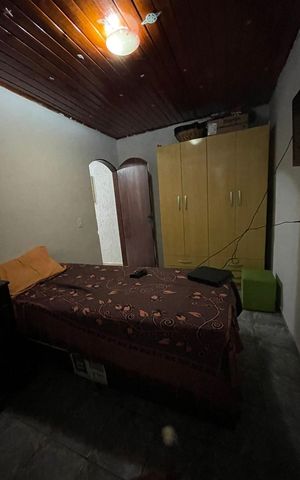 Casa à venda com 48m², 3 quartos e sem vaga Casa à venda com 48m², 3 quartos e sem vagaQuarto 1