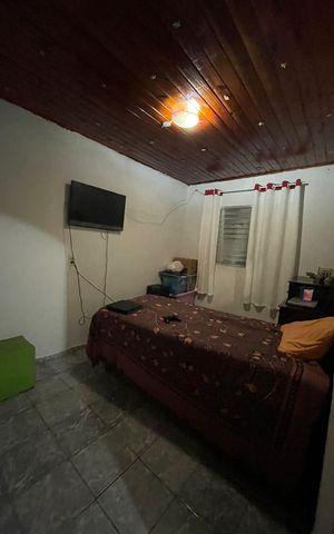 Casa à venda com 48m², 3 quartos e sem vaga Casa à venda com 48m², 3 quartos e sem vagaQuarto 1