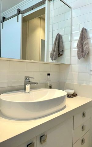 Apartamento à venda com 125m², 2 quartos e 1 vaga Apartamento à venda com 125m², 2 quartos e 1 vagaBanheiro da Suíte 2