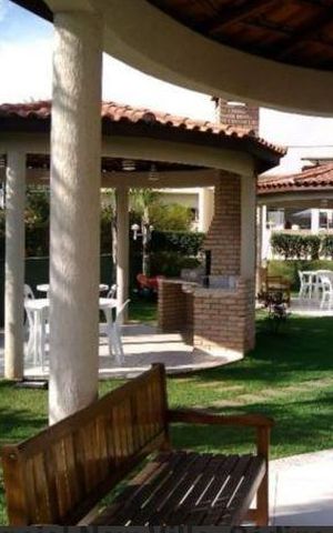 Casa à venda com 212m², 3 quartos e 4 vagas