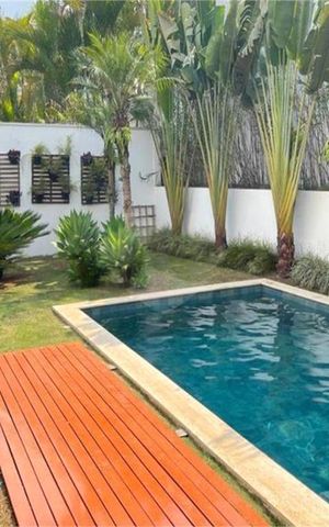 Casa à venda com 555m², 4 quartos e 4 vagas