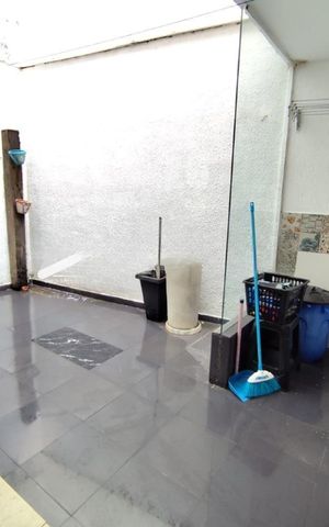 Casa à venda com 166m², 3 quartos e 3 vagas