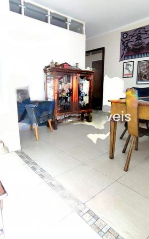 Casa à venda com 166m², 3 quartos e 3 vagas
