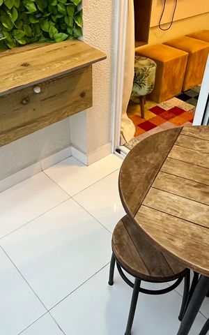 Apartamento para alugar com 74m², 2 quartos e 1 vaga Apartamento para alugar com 74m², 2 quartos e 1 vagaVaranda da Sala