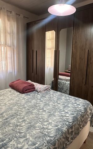 Casa à venda com 200m², 2 quartos e 2 vagas
