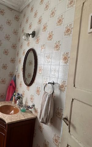 Casa à venda com 200m², 2 quartos e 2 vagas