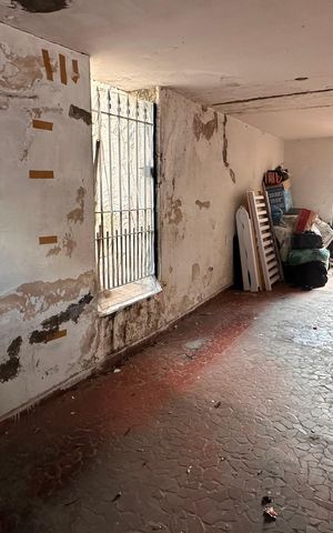 Casa à venda com 200m², 2 quartos e 2 vagas