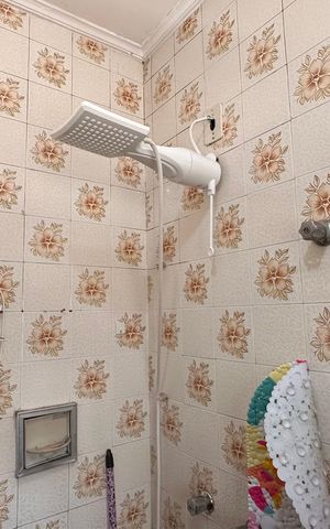 Casa à venda com 200m², 2 quartos e 2 vagas