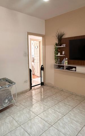 Casa à venda com 200m², 2 quartos e 2 vagas