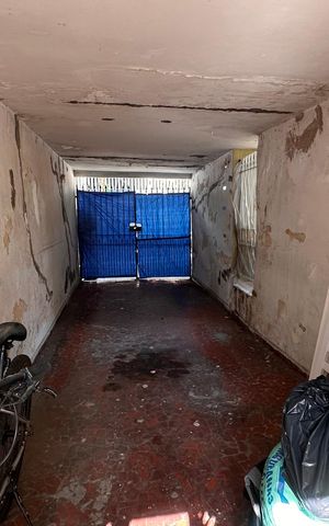 Casa à venda com 200m², 2 quartos e 2 vagas