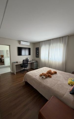 Casa de condomínio à venda com 213m², 3 quartos e 2 vagas Casa de condomínio à venda com 213m², 3 quartos e 2 vagasQuarto