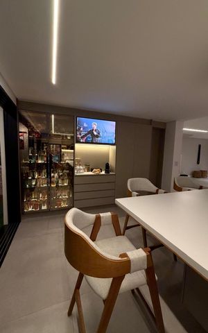 Casa de condomínio à venda com 213m², 3 quartos e 2 vagas Casa de condomínio à venda com 213m², 3 quartos e 2 vagasCozinha