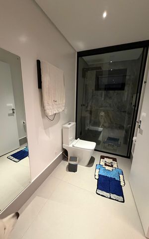 Casa de condomínio à venda com 213m², 3 quartos e 2 vagas Casa de condomínio à venda com 213m², 3 quartos e 2 vagasBanheiro