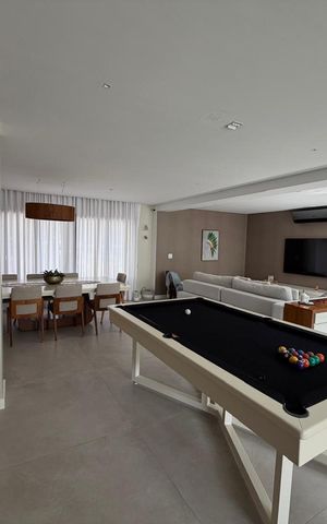 Casa de condomínio à venda com 213m², 3 quartos e 2 vagas Casa de condomínio à venda com 213m², 3 quartos e 2 vagasSala
