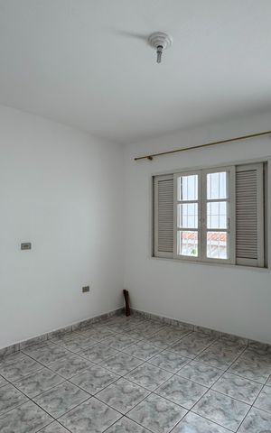 Casa à venda com 195m², 3 quartos e 2 vagas Casa à venda com 195m², 3 quartos e 2 vagasSuíte 1