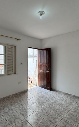 Casa à venda com 195m², 3 quartos e 2 vagas Casa à venda com 195m², 3 quartos e 2 vagasSuíte 1