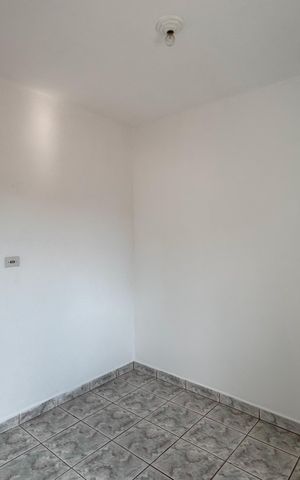 Casa à venda com 195m², 3 quartos e 2 vagas Casa à venda com 195m², 3 quartos e 2 vagasQuarto 3
