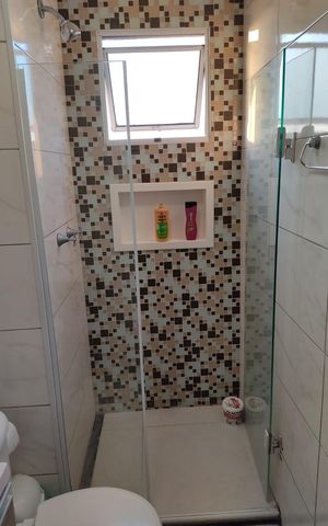 Apartamento à venda com 45m², 2 quartos e 1 vaga Apartamento à venda com 45m², 2 quartos e 1 vagaBanheiro
