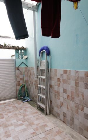 Casa à venda com 60m², 2 quartos e sem vagaÁrea de Serviço