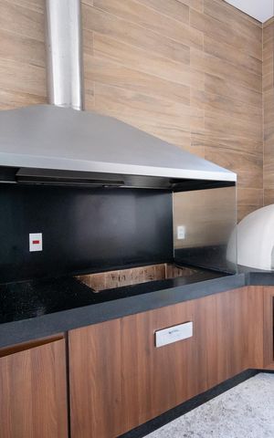 Apartamento à venda com 95m², 2 quartos e 2 vagas Apartamento à venda com 95m², 2 quartos e 2 vagasChurrasqueira