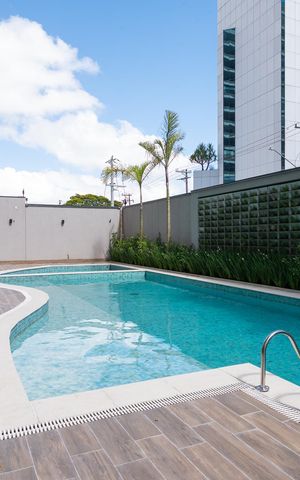 Apartamento à venda com 95m², 2 quartos e 2 vagas Apartamento à venda com 95m², 2 quartos e 2 vagasPiscina
