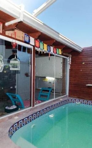 Casa à venda com 184m², 4 quartos e 4 vagas