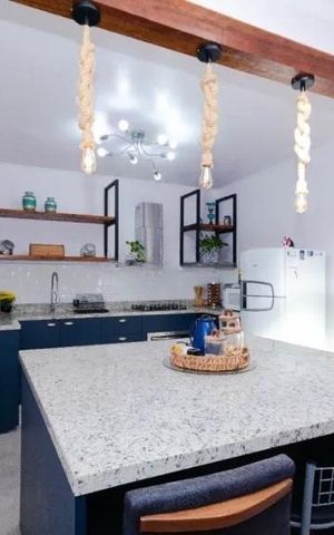 Casa à venda com 184m², 4 quartos e 4 vagas
