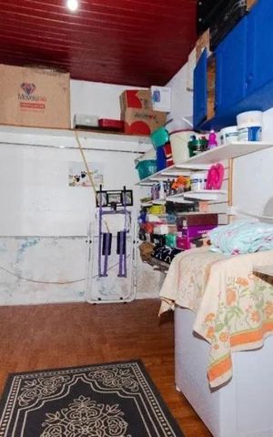 Casa à venda com 184m², 4 quartos e 4 vagas