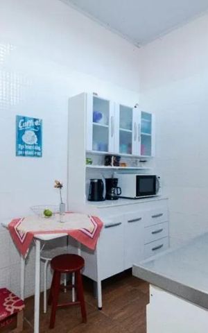 Casa à venda com 184m², 4 quartos e 4 vagas