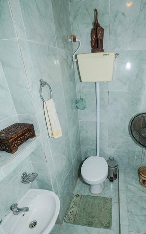 Casa à venda com 184m², 4 quartos e 4 vagas