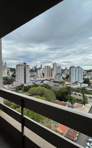 Apartamento à venda com 194m², 3 quartos e 1 vaga