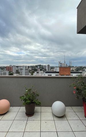 Apartamento à venda com 194m², 3 quartos e 1 vaga