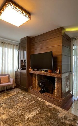 Apartamento à venda com 194m², 3 quartos e 1 vaga