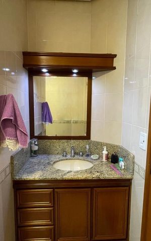 Apartamento à venda com 194m², 3 quartos e 1 vaga