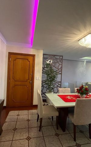 Apartamento à venda com 194m², 3 quartos e 1 vaga